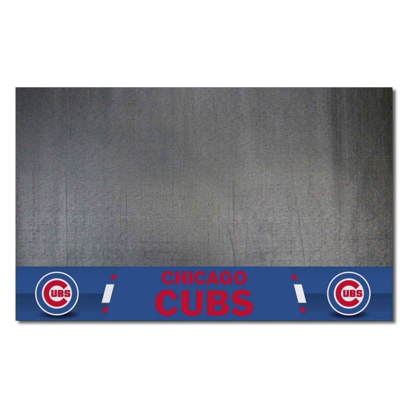 Chicago Cubs Vinyl Grill Mat - 26In. X 42In. - Circular Cubs Primary Logo & Wordmark
