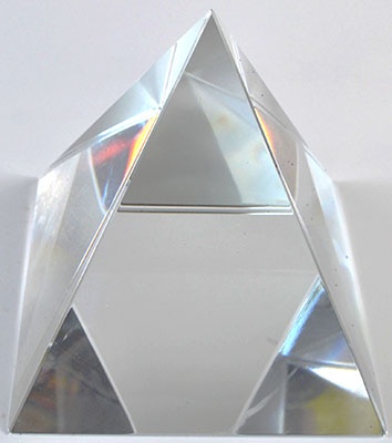 Crystal Pyramid - 10Cm Exquisite Home Decor Piece