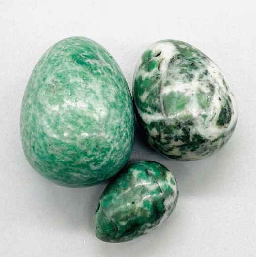 Set of 3 Jade Yoni Eggs for Women's Health and Wellness