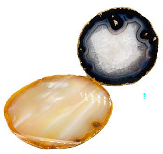 3" Agate Altar Tile from Brazil - A One-of-a-Kind Piece of Natural Beauty