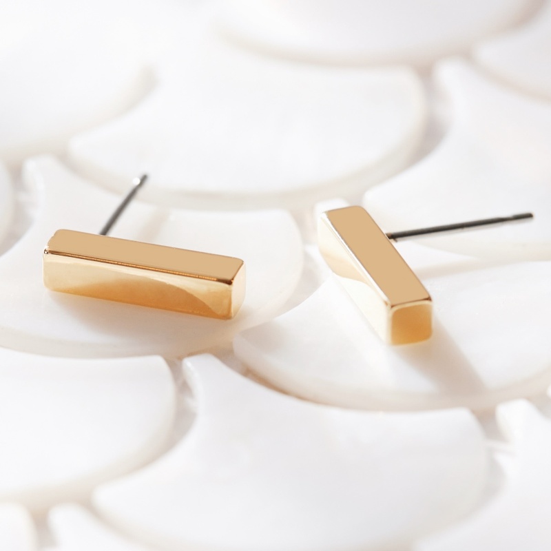 Casey Bar Earrings - Gold