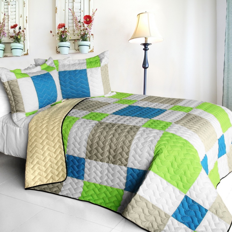 3Pc Vermicelli - Quilted Patchwork Quilt Set - Happiness Field