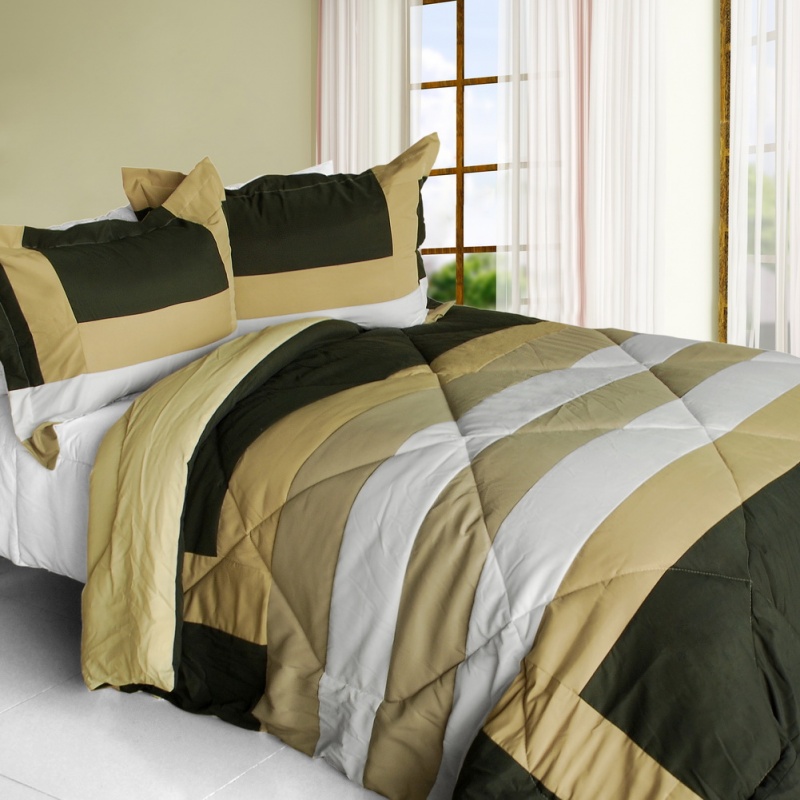 Quilted Patchwork Down Alternative Comforter Set - Blooming Rosemary