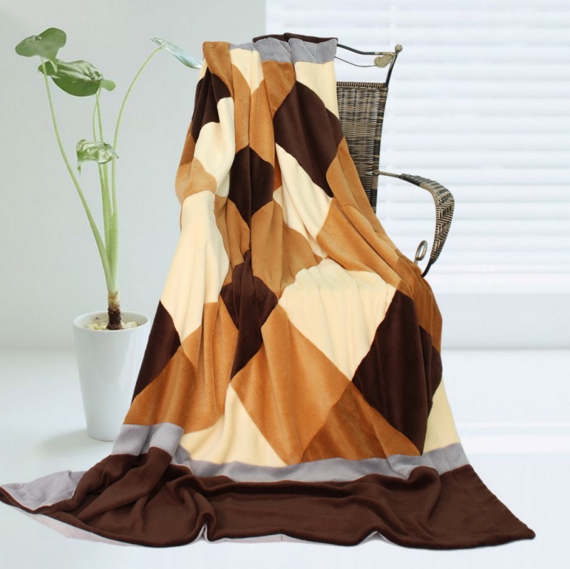 Soft Coral Fleece Patchwork Throw Blanket - Plaids - Traces Of Dreams