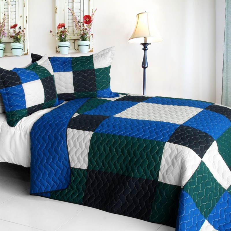 Vermicelli-Quilted Patchwork Geometric Quilt Set Full - Moment
