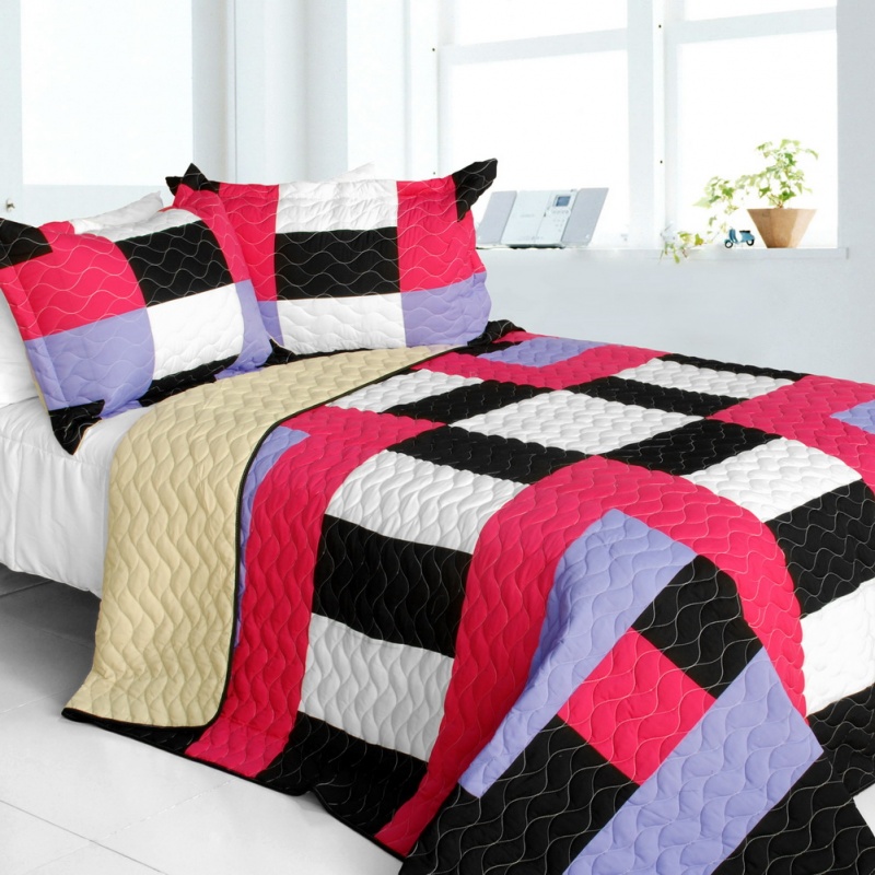 Vermicelli-Quilted Patchwork Geometric Quilt Set Full - Kamelia