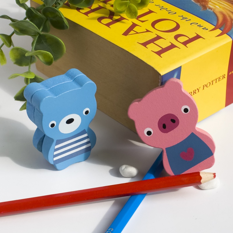 - Card Holder / Wooden Clips / Wooden Clamps - Bear & Pig