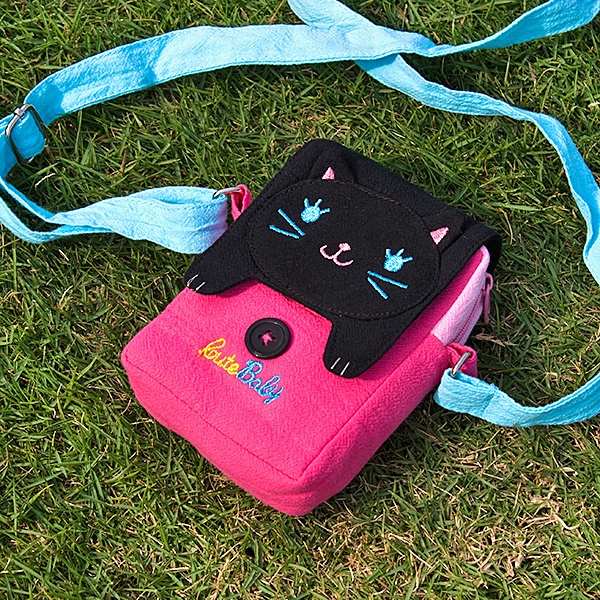 Embroidered Applique Swingpack Bag Purse / Wallet Bag - Black Cat