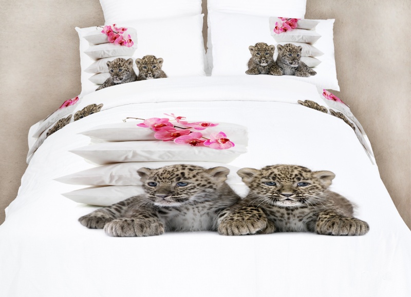 Queen Size 100% Cotton 6 Piece Animal Print Bedding Set