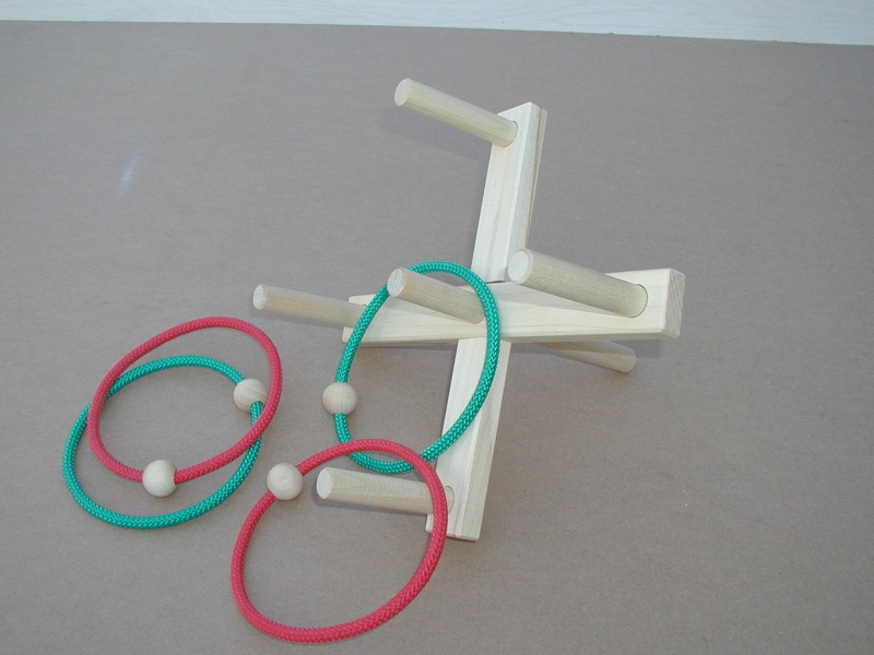 Natural Maple Ring Toss Game