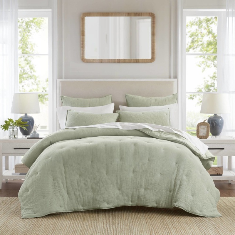 Breeze Cotton Gauze Embroidered Quilt Set, Sage Color