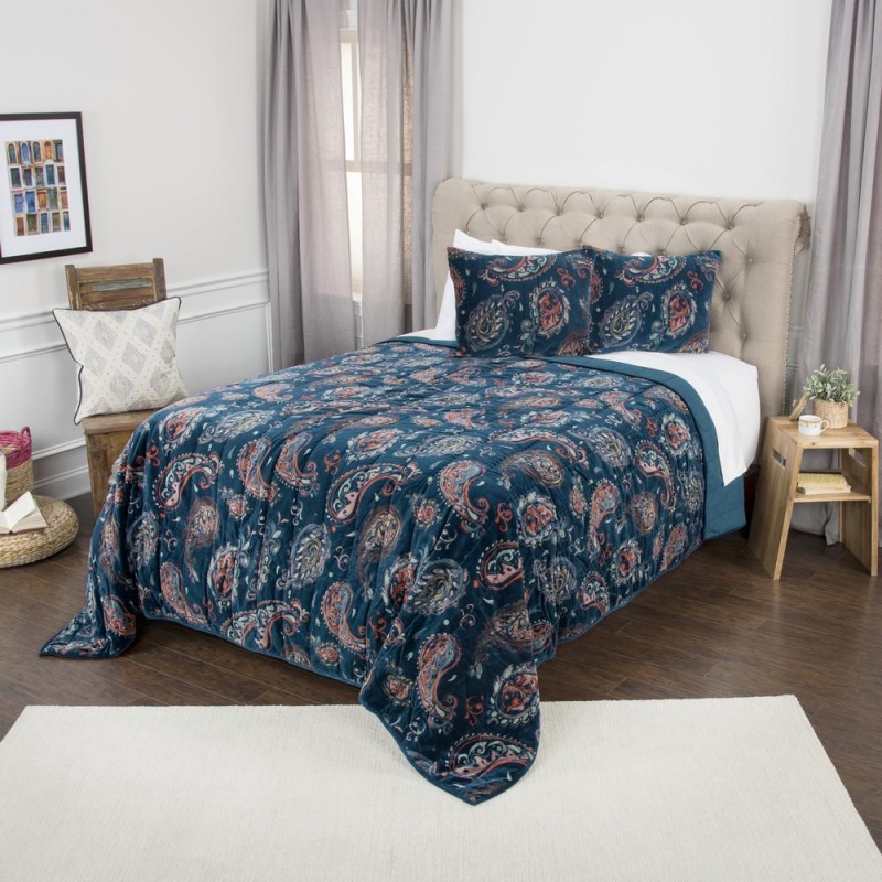 Rizzy Home 90" x 92" Quilt