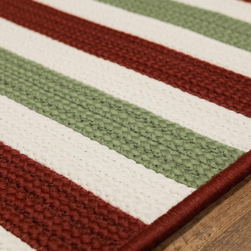 Rudolf Reversible Holiday Rug - Red/Green/White 27" X 46"