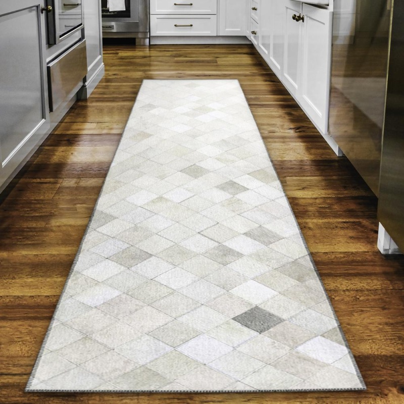 Laredo Ivory Animal Patchwork Runner Rug