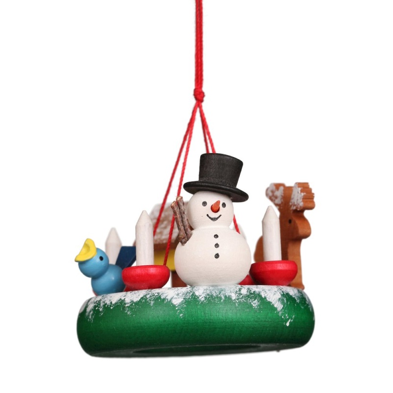 Wreath With Snowman Ornament