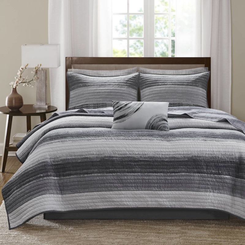 Saben 6 Piece Quilt Set With Cotton Bed Sheets, Black Color