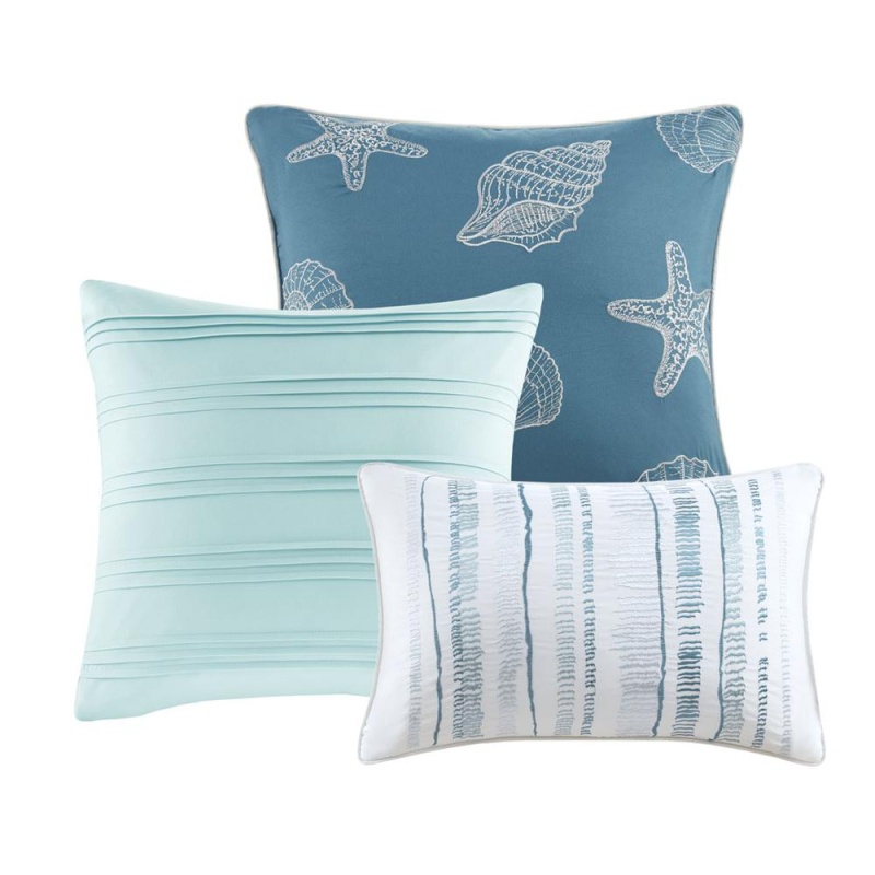 6 Piece Printed Quilt Set With Throw Pillows
