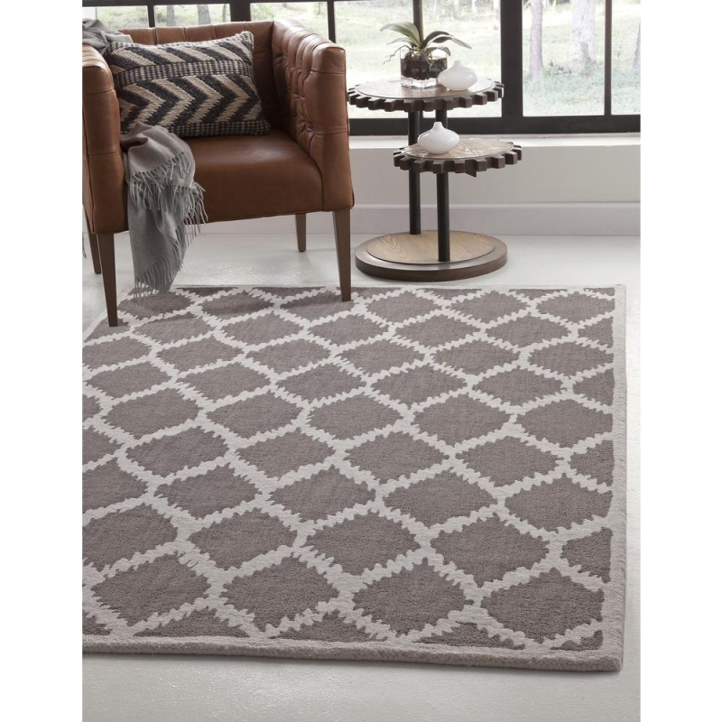 Abacasa Grey/Ivory Area Rug, 5' x 8'