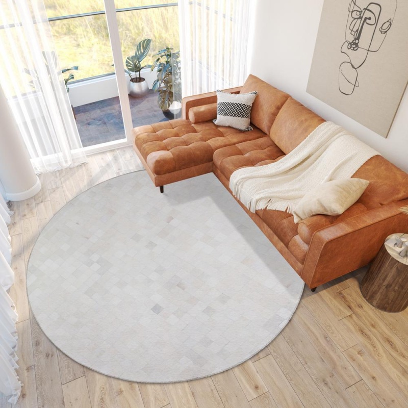 Laredo Ivory Animal Patchwork 8' x 8' Round Rug