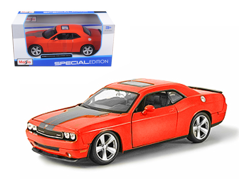 2008 Dodge Challenger Srt8 Orange 1/24 Diecast Model Car By Maisto
