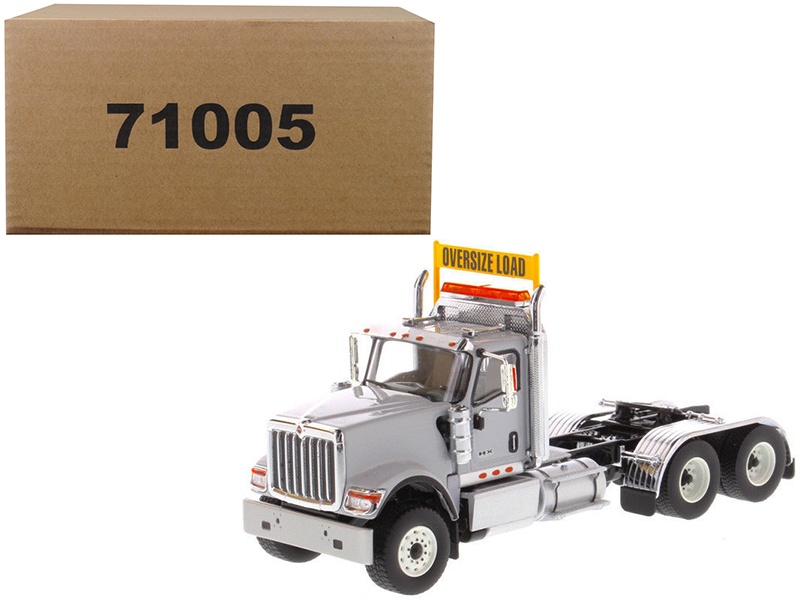 International Hx520 Day Cab Tandem Tractor Light Grey 1/50 Diecast Model By Diecast Masters