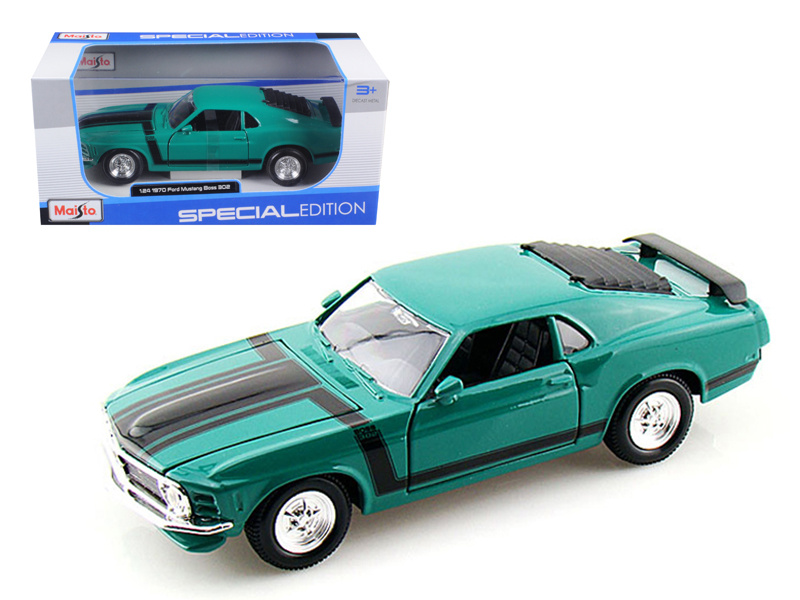 1970 Ford Mustang Boss 302 Green 1/24 Diecast Model Car By Maisto