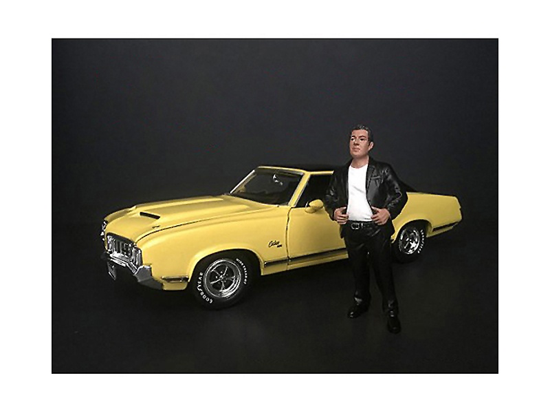 "Hanging Out Ii" Manuel Figurine For 1/24 Scale Models By American Diorama