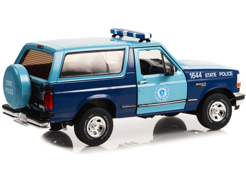 1996 Ford Bronco Xlt Blue And Light Blue "Massachusetts State Police" "Artisan Collection" 1/18 Diecast Model Car By Greenlight