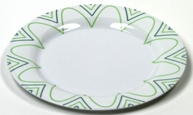 White Plates - Flower Design, Round, 10"