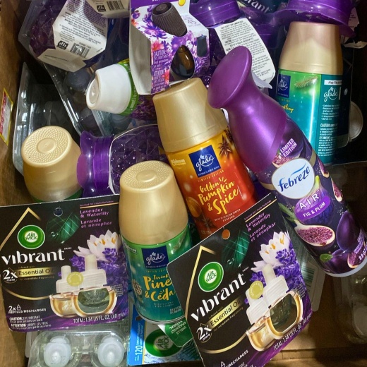 Aroma Mix Includes Wall Plug In Refills , Air Fresheners , Odor Eliminating Beads (50 Pcs Lot)