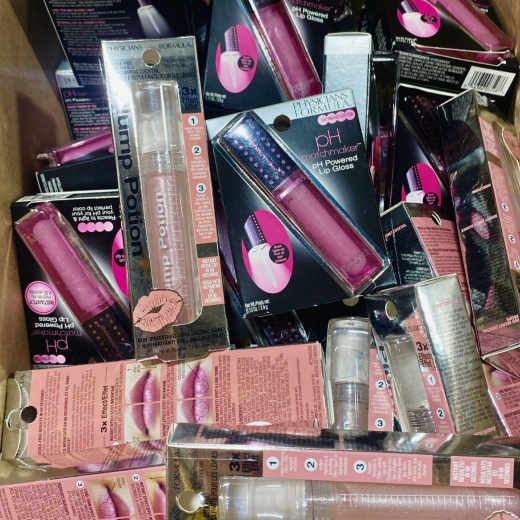 Physicians Formula Lip Plumping & Ph Matchmaker Ph Powered Lip Gloss (42 Pcs Lot)
