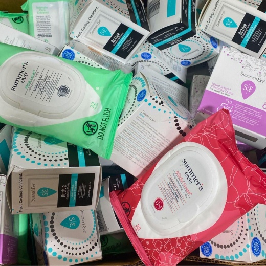 Feminine Cloths Includes Sensitive , Active , Daily (80 Pcs Lot)