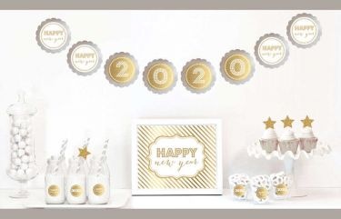 Gold & Glitter New Years Party Decor Kit
