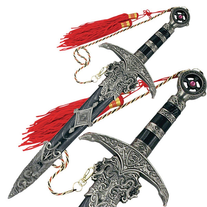 Robin Hood Dagger