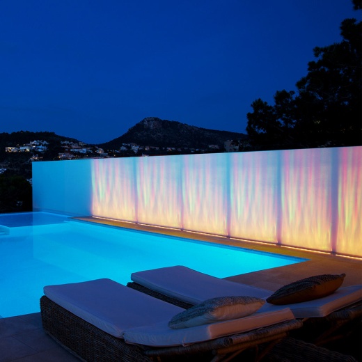 Waterproof Outdoor RGBW Ocean Wave Lights by Ep Designlab LLC