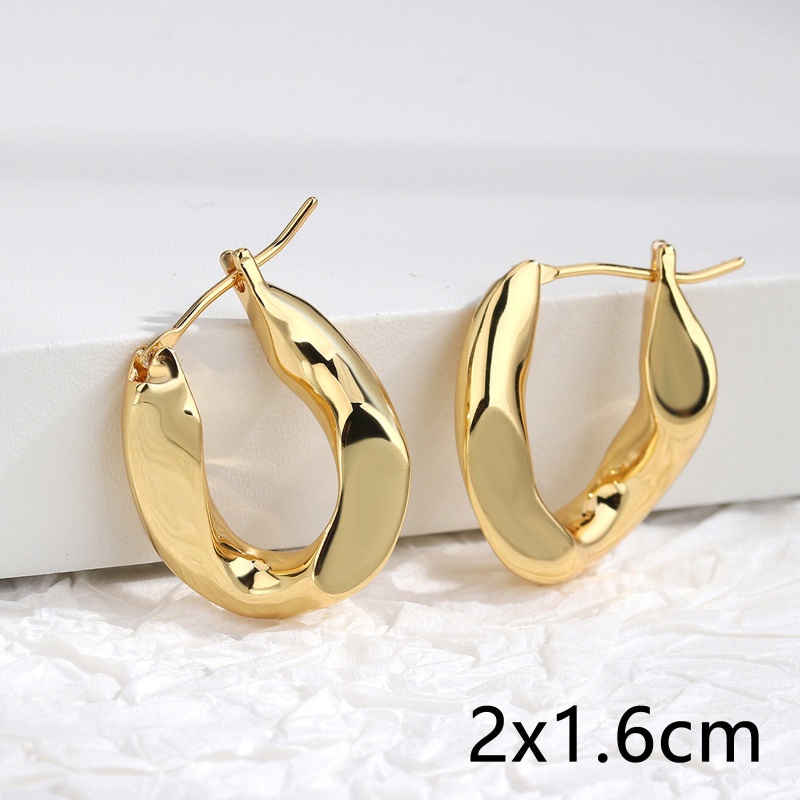 Eco-Friendly Simple & Casual Simple 18K Real Gold Plated Copper Twist Hoop Earrings For Women 2Cm X 1.6Cm, 1 Pair