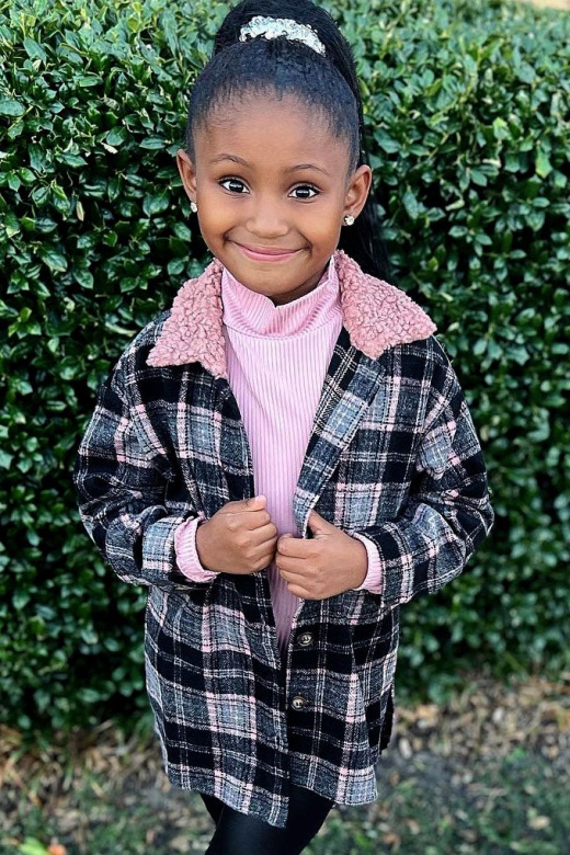 Mini Plaid Feels Shacket - Black/Pink