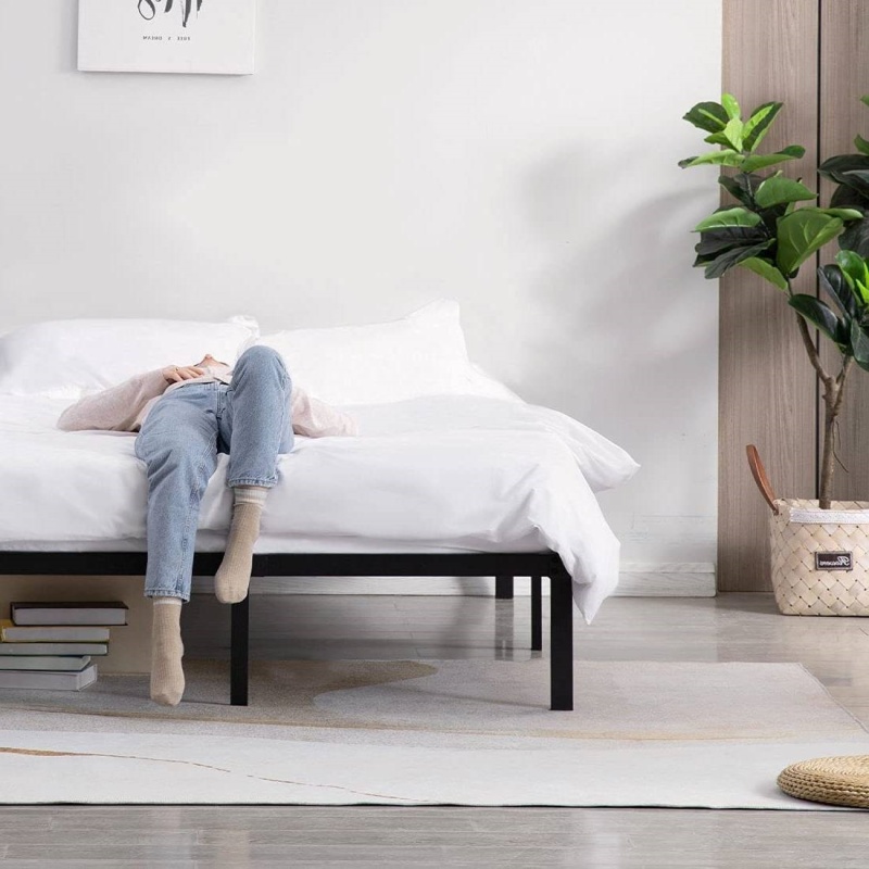 King Heavy Duty Metal Platform Bed Frame With Wood Slats 3,500 Lbs