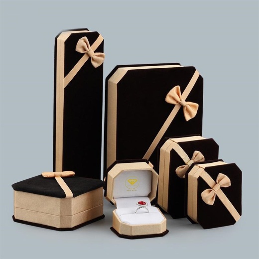 Gift Box Golden Brown