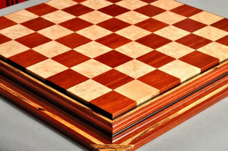 Signature Contemporary VI Luxury Chess board - TIGER EBONY / BIRD'S EYE  MAPLE - 2.5 Squares