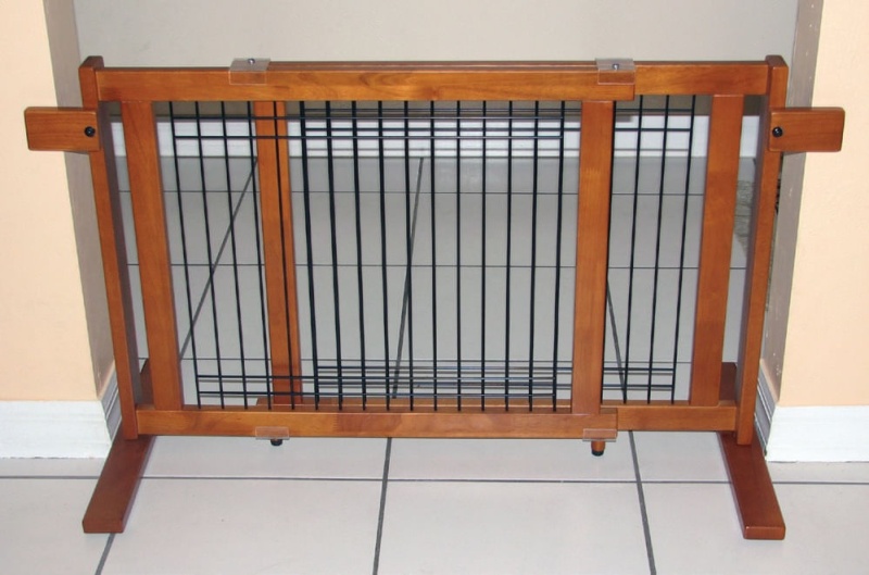 21" Free Standing Pet Gate