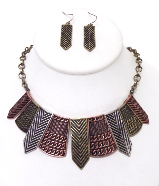 Textured Metal Bar Link Drop Necklace Set