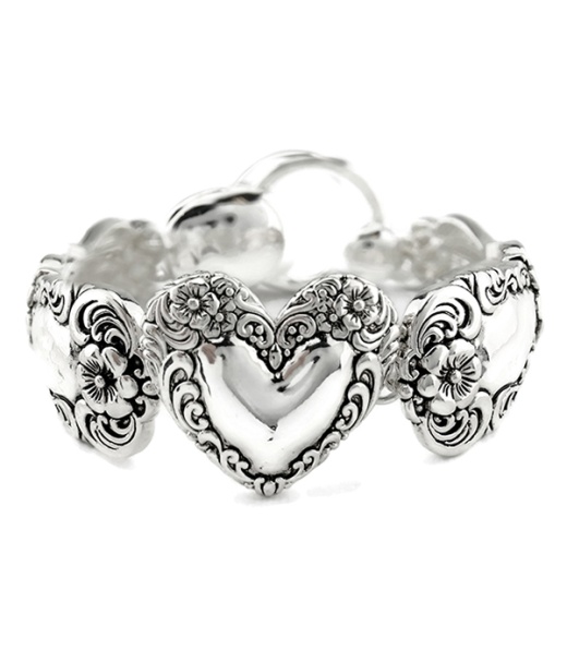 Utensil Spoon Textured Heart Magnetic Bracelet