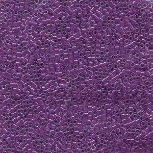 Db073 Lined Lilac Ab - Miyuki Delica Seed Beads - 11/0