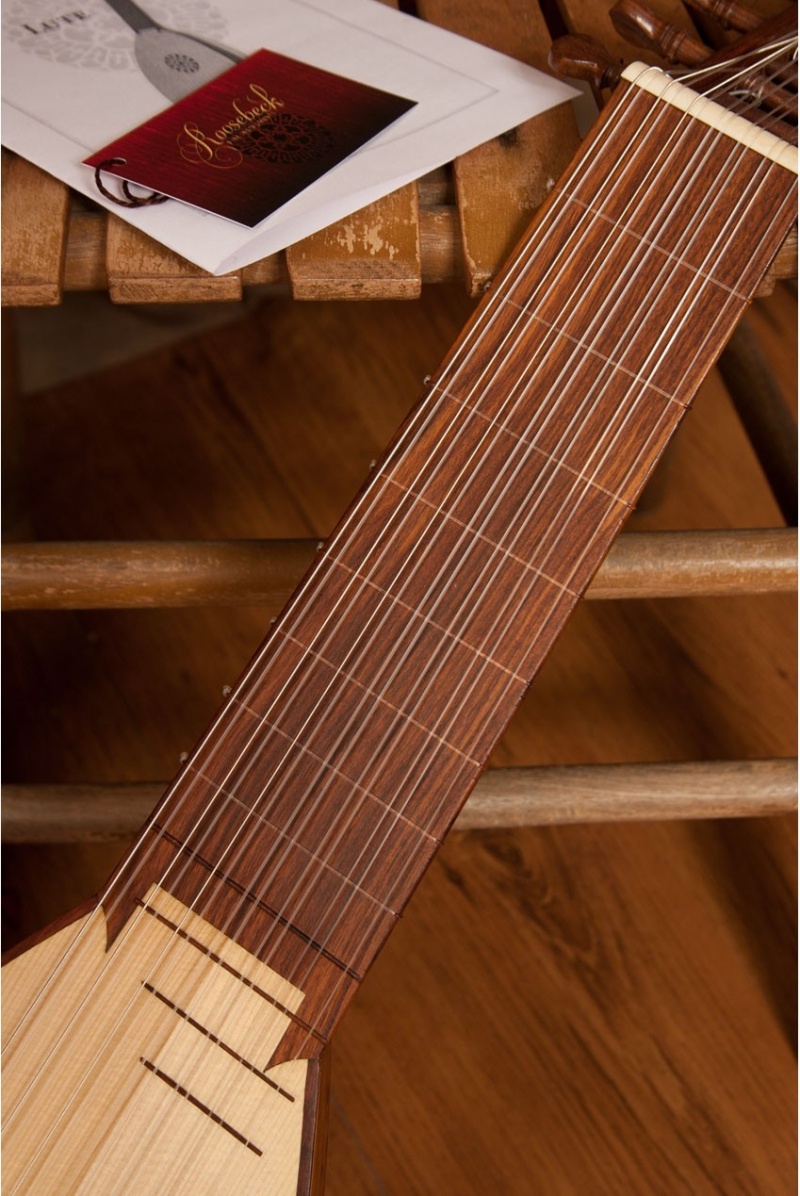 Roosebeck 7-Course Travel Lute