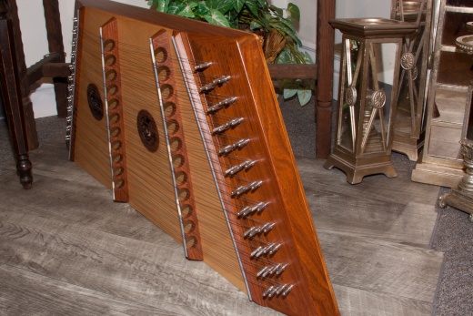 Roosebeck 12/11 Hammered Dulcimer With Hammers
