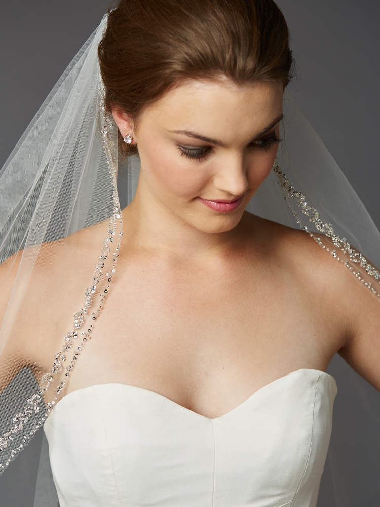 Scattered Pearl Hand-Beaded Fingertip Veil