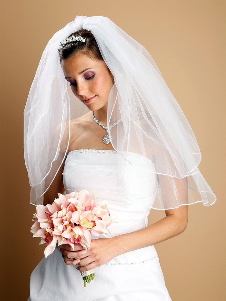 2-Layer 36" White Fingertip Bridal Veil With Rounded Satin Cord Edge