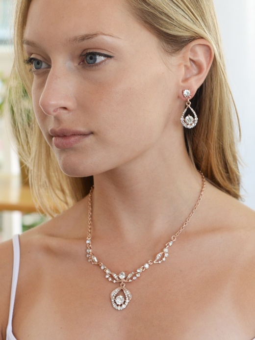 Rose Gold Vintage-Style Crystal Necklace And Earrings Set