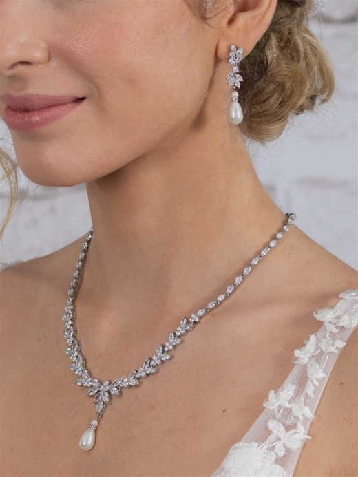 Luxe Cz And Pearl Teardrop Statement Bridal Necklace And Earrings Set In Platinum